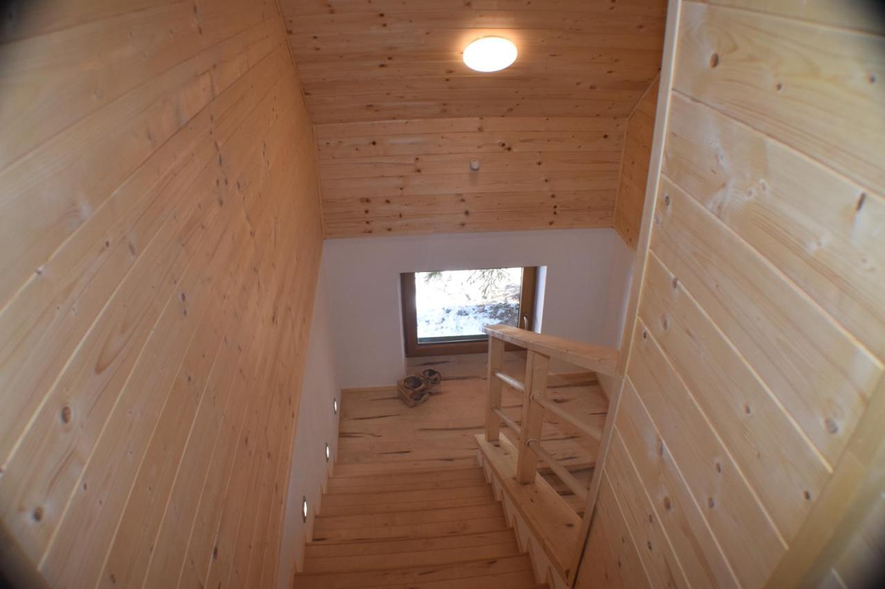 Romeo 山林小屋 *